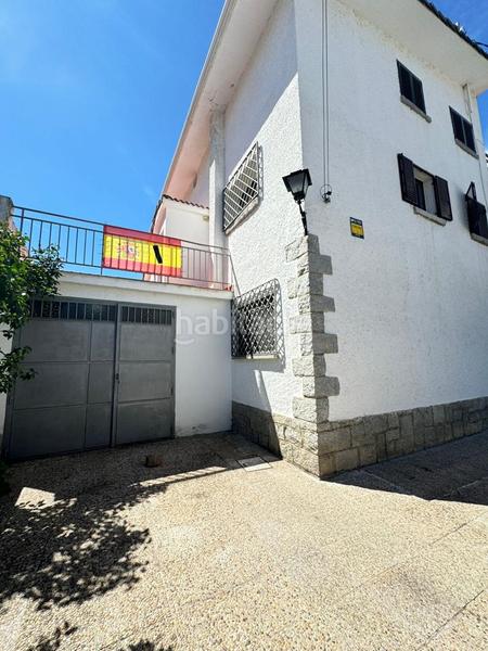 Foto 7e316b13-fda4-48f7-a2a1-912d39062470. Casa amb calefacció a Carlos Ruiz Collado Villalba