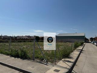 Nau industrial  Guadalajara. Venta de nave y solar en santa olalla