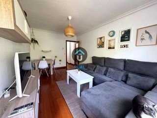 Miete Etagenwohnung  Avenida talavera de perú. Piso de alquiler de 2 habitaciones y garaje