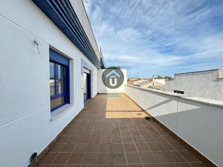 Miete Etagenwohnung  Fresno. Atico con terraza y piscina en talavera