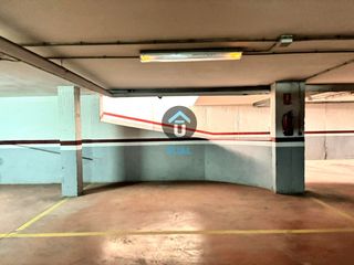 Aparcament cotxe  La marina. Venta de garajes  carpio de tajo