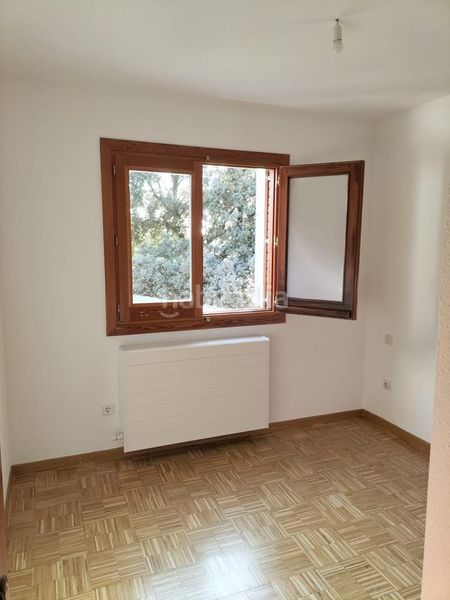 Foto 1b2df679-6126-4c0d-a34a-6171f0b30006. Lloguer casa amb aparcament a Las Zorreras-Monte Encinar Escorial (El)