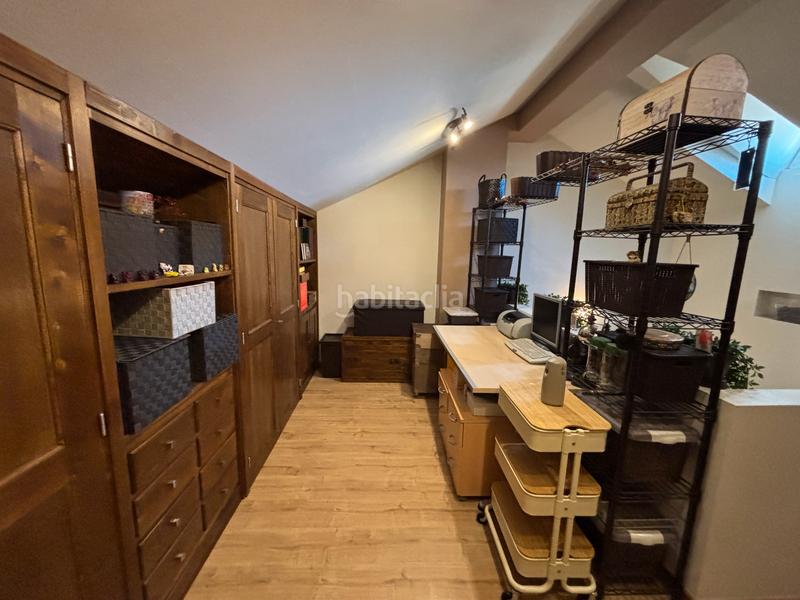 Foto ca404ffa-b8d0-42b9-bdf3-f81cf0d9ab17. Doppelhaus mit parking pool in Colegio Europa Espartinas