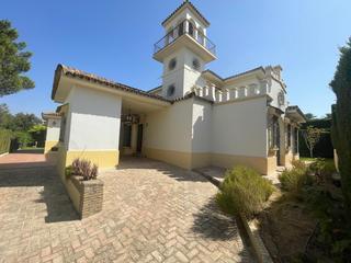 Chalet à Gines. Chalet en venta o alquiler