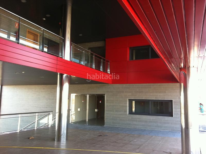 Foto d69dbac7-ee63-46d8-bafa-3bb9f6d81a0f. Büro in Salteras