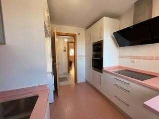 Appartement à Lepanto. Piso en mairena del aljarafe con garaje y trastero