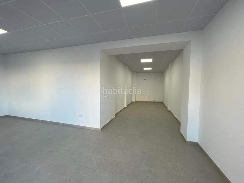 Foto c881906a-493a-4d60-889b-8f5ef01a887d. Alquiler local comercial local en planta baja en Olivares