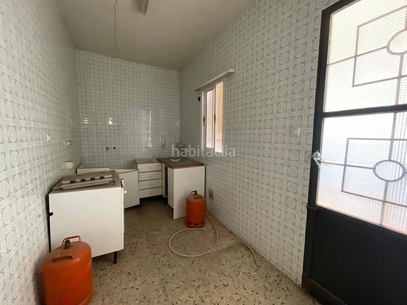 Foto 2c09b492-aa55-45cf-a5ee-a987d0f9f2e1. Casa  para reformar en Olivares