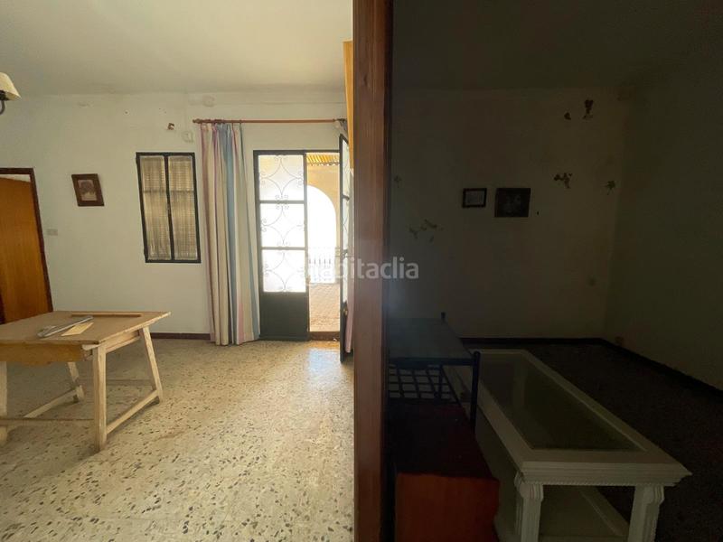 Foto 382f070f-6337-4f2b-b27e-4414dd86752e. Casa  para reformar en Olivares