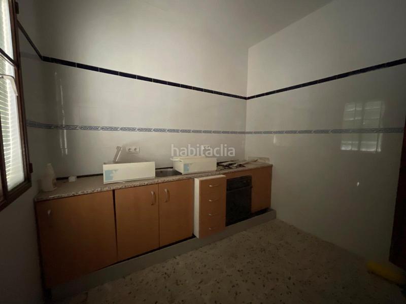 Foto 81bb7c8e-ae9c-4d19-aa66-5152680c2175. Casa  para reformar en Olivares