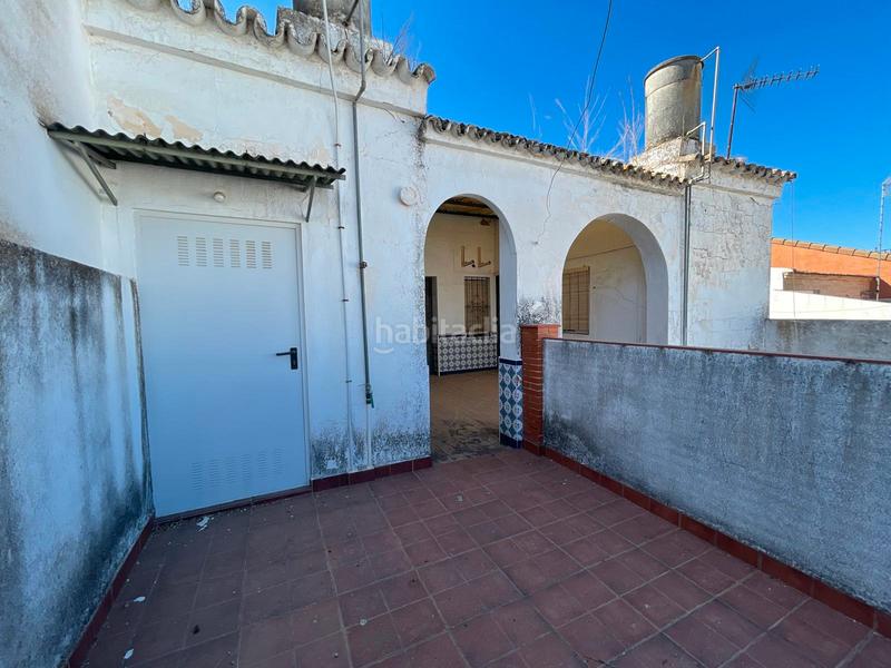 Foto b64cf5dd-d3e0-4642-a1f3-d93f468c64c4. Casa  para reformar en Olivares
