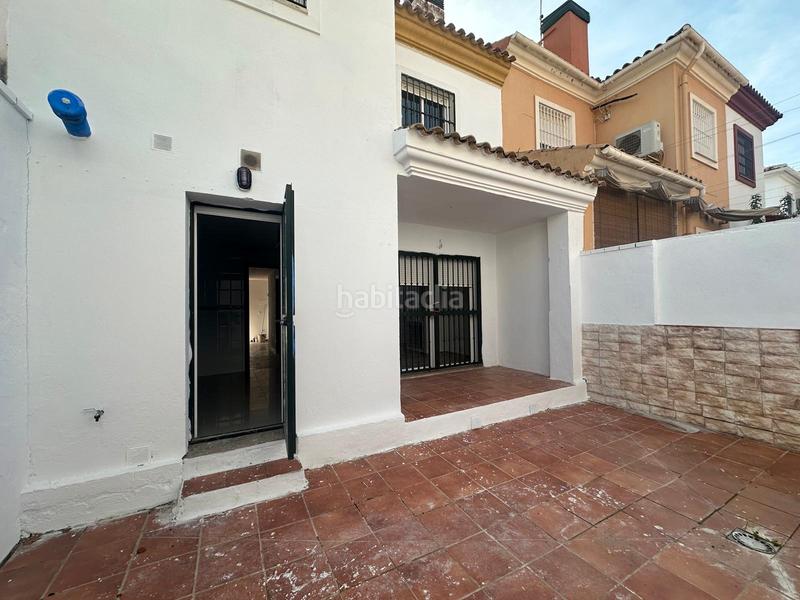 Foto 3471833d-7411-4d17-b6fe-74f28a0b4e76. Casa adossada amb aparcament a Espartinas pueblo Espartinas