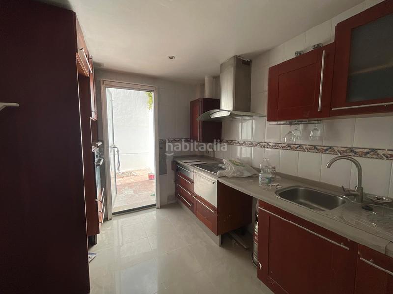 Foto 4b0c0803-fd3e-4d59-9b1b-a6499f70b3a2. Maison jumelée avec parking dans Espartinas pueblo Espartinas