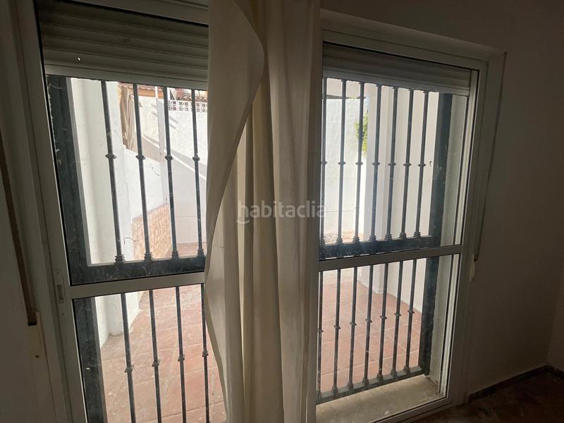 Foto 5b2cd673-7692-44b3-89f9-32fee812a5e1. Maison jumelée avec parking dans Espartinas pueblo Espartinas