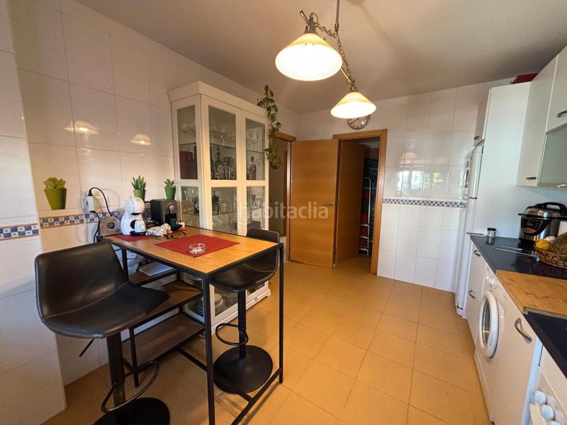 Foto dde75fef-8b49-4a0f-bd0e-76f096255a4e. Casa pareada magnifico pareado en venta en huevar en Huévar