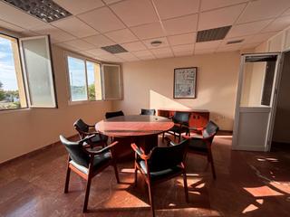 Bureau  Avenida del aljarafe. Venta de oficina en bormujos