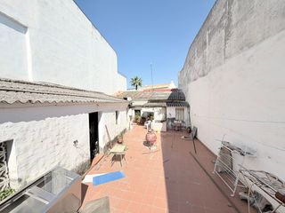 Casa  Calle real. Casa a reformar por completo