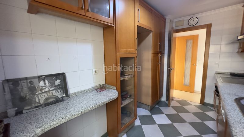 Foto 7a91be0d-e514-4336-bec3-b510b71f78b4. Pis a calle antonio cobo 2 a Centro - Barriada Mallorca Camas