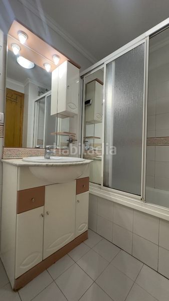 Foto dfdf3486-0b7a-4107-bc54-746ae8a08b5d. Pis a calle antonio cobo 2 a Centro - Barriada Mallorca Camas