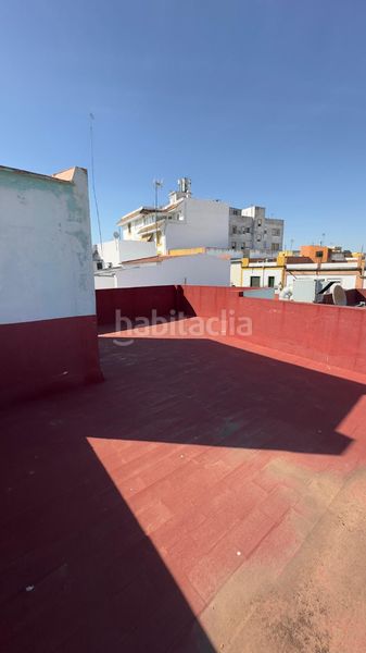 Foto 580419de-cc1b-474d-a36f-8e3b2e8aa6b1. Casa a Centro Bormujos