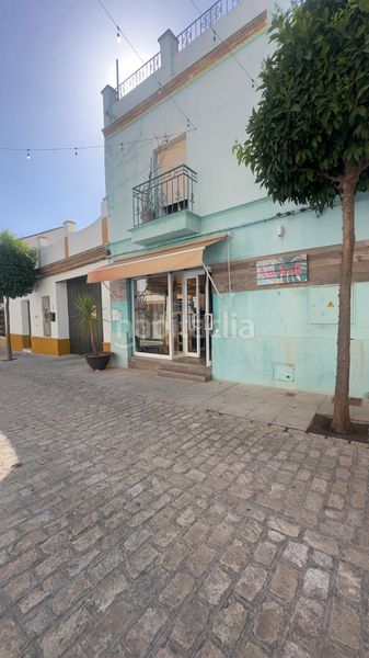 Foto bbf02fd3-3e8f-4e68-b1f0-77846b864dfd. Casa a Centro Bormujos