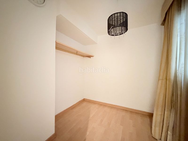 Foto f21cf631-4059-4f93-9dbf-cfb2fbd3a945. Pis a San Vicente Sevilla