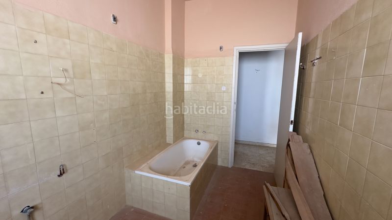 Foto 11de0a5f-f505-420b-be99-d4d249a2be5a. Casa amb aparcament piscina a Umbrete