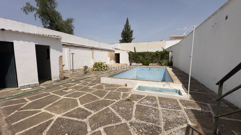 Foto 7959bbd2-22f6-4994-b36b-e35cb6ccb52b. Casa amb aparcament piscina a Umbrete
