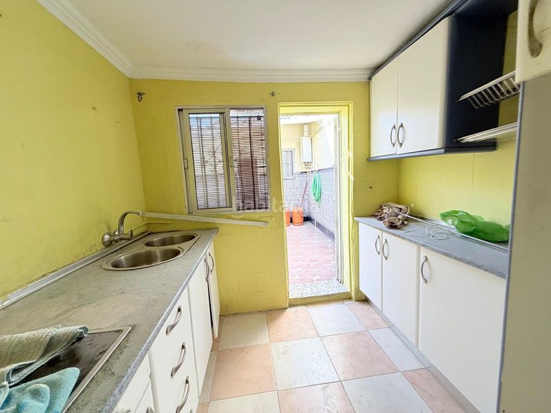 Foto f375cdb2-e819-478f-829a-d51f90656692. Casa a Zona Universitaria Bormujos