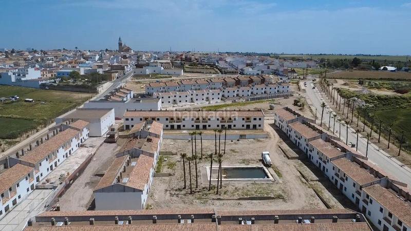 Foto 1c7007c2-af03-421f-9ac9-611e18438141. Promoció Villas Las Melgarejas a Salteras. Habitatges d´obra nova