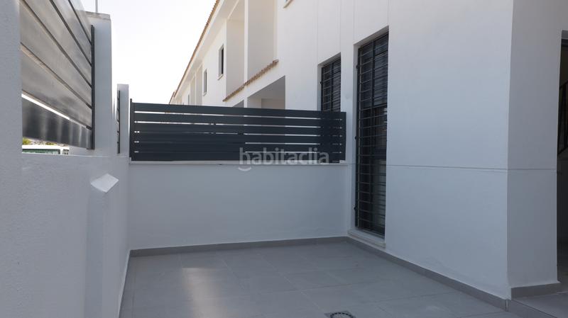 Foto 979a18f5-be03-4425-b731-eba06f5fe6e2. Promoció Villas Las Melgarejas a Salteras. Habitatges d´obra nova