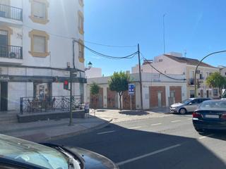 Affitto Locale commerciale in Avenida del aljarafe 32. Locales en el centro de en la av. aljarafe bormujos
