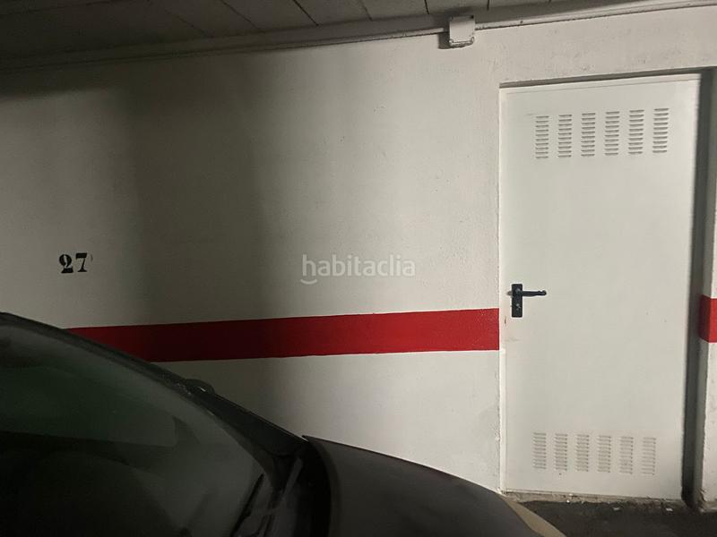 Foto 77dfd8f4-4872-40cf-924b-7dacf5a79212. Parking coche se vende conjunto de plazas de garajes en Bormujos