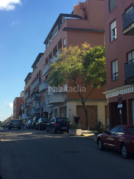 Foto 52f10b97-9b40-4617-8c15-24d4ad0274a0. Aparcament cotxe a Zona Universitaria Bormujos