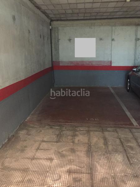 Foto 992ac968-1f6d-465b-bd21-d152f3da7dbd. Aparcament cotxe a Zona Universitaria Bormujos