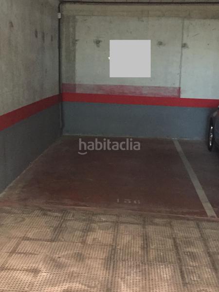 Foto de9ce3d3-c0c7-4b10-99c5-9dec5bcf6db4. Aparcament cotxe a Zona Universitaria Bormujos