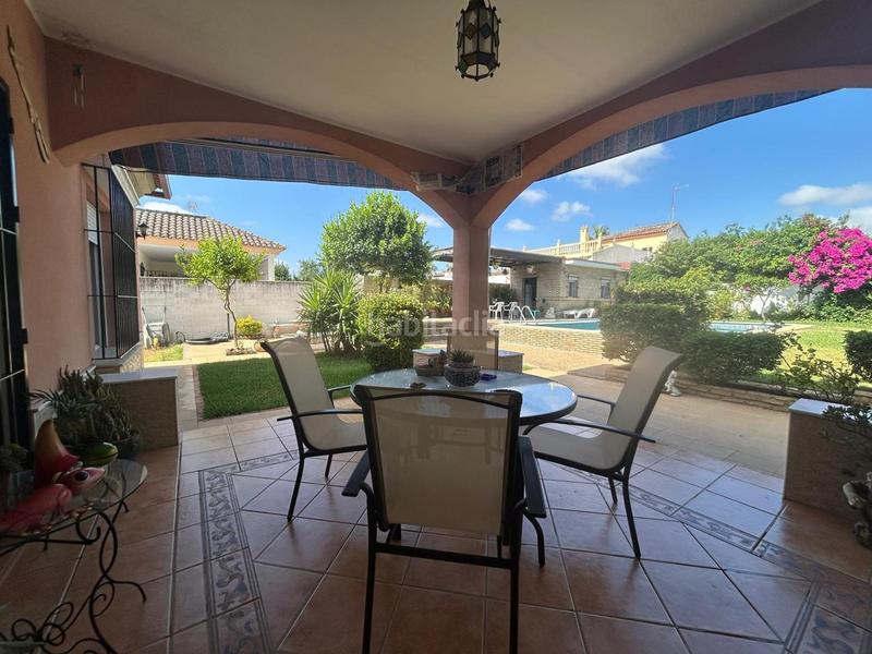 Foto 93d77ae3-b4dc-45d1-9033-04969ec0ecaa. Casa amb aparcament piscina a Oromana Alcalá de Guadaira