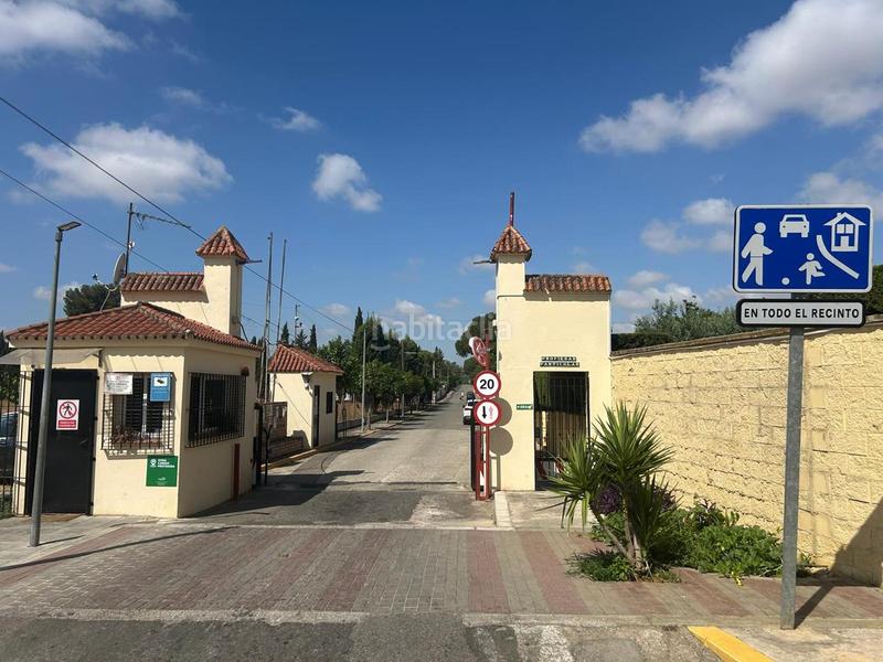 Foto af9fcac9-941e-4741-b2cf-d6d180884a51. Casa amb aparcament piscina a Oromana Alcalá de Guadaira