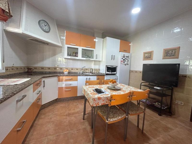 Foto 8ad8c7be-aeab-4597-8237-8819b5c1e2b3. House with parking pool in Oromana Alcalá de Guadaira