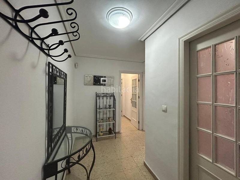 Foto 41b62eea-bb78-4ab6-8b3a-f68522830d50. Location appartement dans Centro Montequinto
