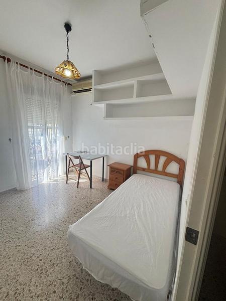 Foto 32c10ffb-591e-4b8b-a15a-ed47d2c55d77. Location appartement avec chauffage piscine dans Avenida de Europa Montequinto