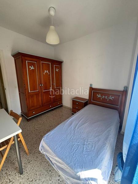 Foto 8304217b-c78d-405e-8399-dc349f8f2fca. Rent flat with heating pool in Avenida de Europa Montequinto