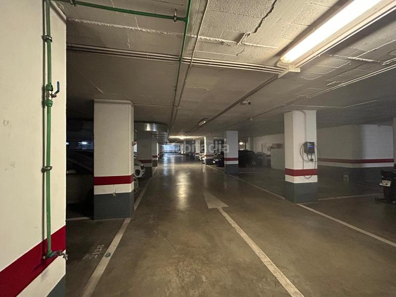 Foto 40c8cdae-048d-4ad0-852a-dc05f9464816. Etagenwohnung mit parking in Entrenúcleos Dos Hermanas