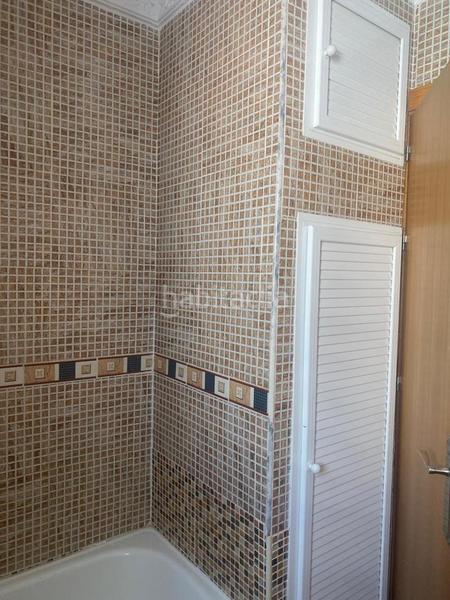 Foto 53e146dc-3e84-469a-9dc6-fd31f3d6b86a. Alquiler piso en Centro - Doña Mercedes Dos Hermanas