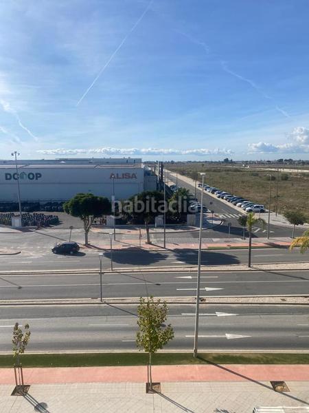 Foto f1dc686b-2366-4dfe-ac74-3d3da164ed6e. Alquiler piso en Centro - Doña Mercedes Dos Hermanas