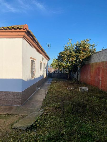 Foto a168798d-73d8-4ae2-9af7-a2a848eebc34. Casa amb piscina a Vista Azul - Consolación Dos Hermanas