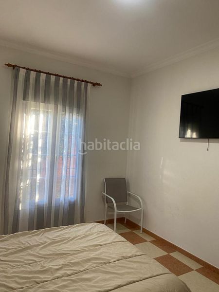 Foto ebd98667-46c1-449f-b5d1-10c914a574b6. Casa amb piscina a Vista Azul - Consolación Dos Hermanas