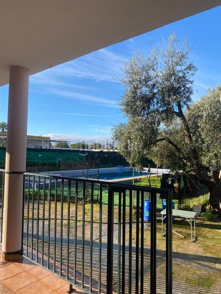 Foto efb82ab2-b23d-457b-9228-ca931e9e8cbf. Casa amb piscina a Vista Azul - Consolación Dos Hermanas
