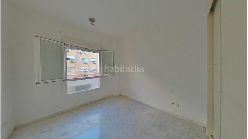 Foto ada43c57-339b-4a5c-8e34-0e7712b9744b. Pis a Urbadiez - Entrepuentes Sevilla