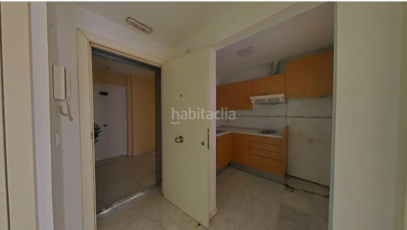 Foto b44330c8-abd0-4ef9-b9d5-3520de4c2ed5. Pis a Urbadiez - Entrepuentes Sevilla